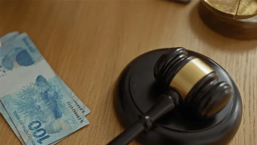 STJ: Ministra restabelece penhora de valores por não serem bens de capital.