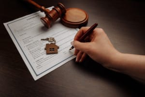 Município não pode cobrar multa e juros de ITBI antes do registro imobiliário, diz juiz