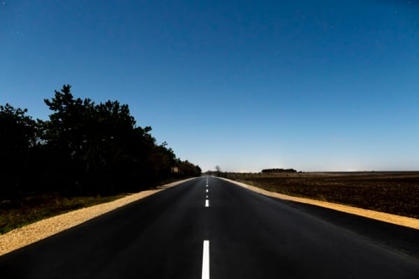 Poder público não pode cobrar por uso de faixa de domínio para instalação de rede elétrica