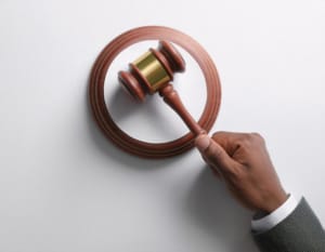 Juíza aponta desvio de finalidade em majoração prevista na LC 224/2025